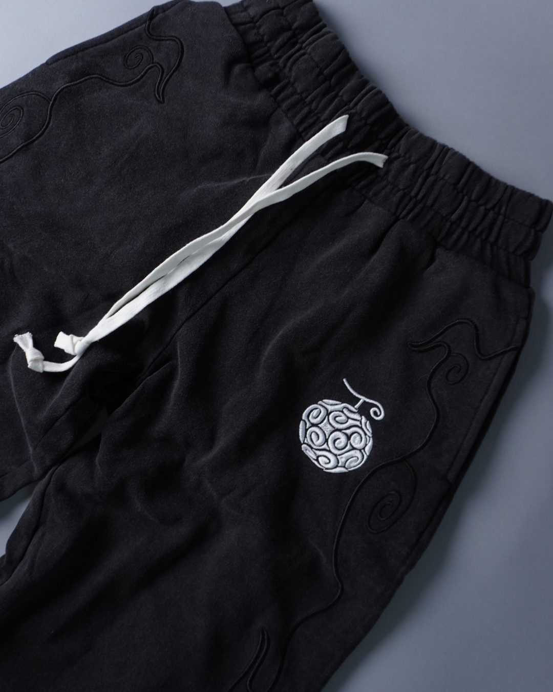 Vintage Black Gear 5 Sweats