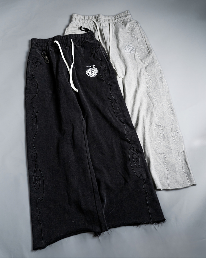 Vintage Black Gear 5 Sweats