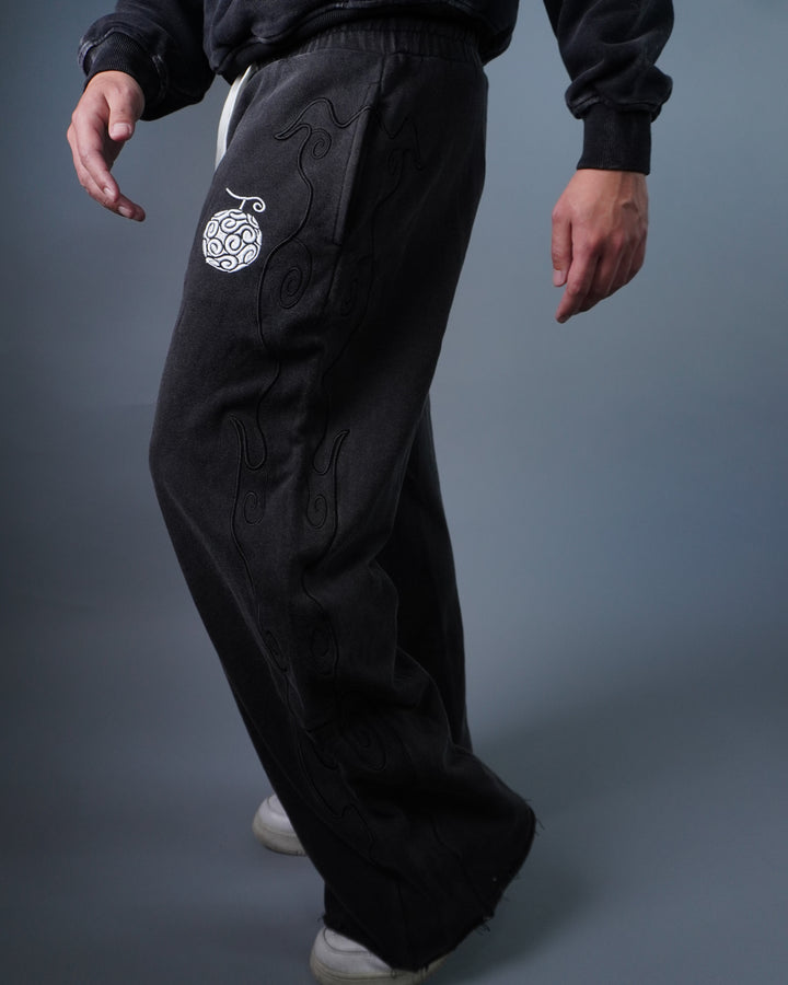 Vintage Black Gear 5 Sweats